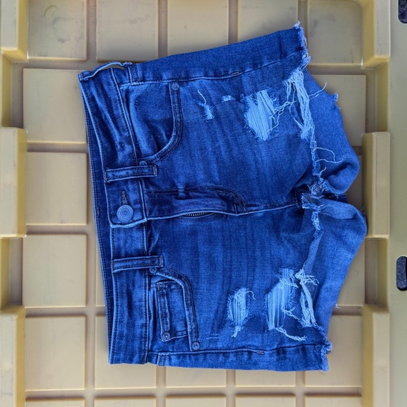 American Eagle Outfitters Blue Jean Shorts Distressed Style - Picture 1 of 2
